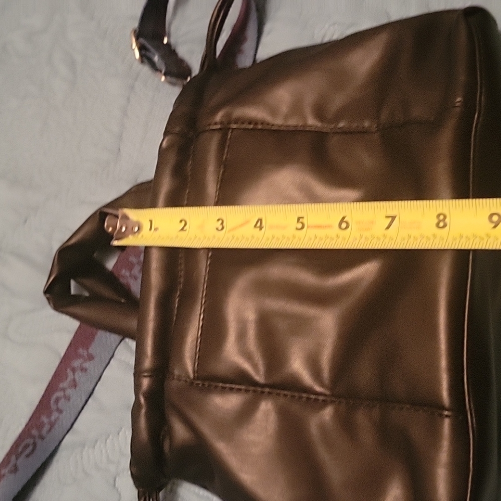 SOLD.....NAUTICA PURSE - Picture 6 of 10